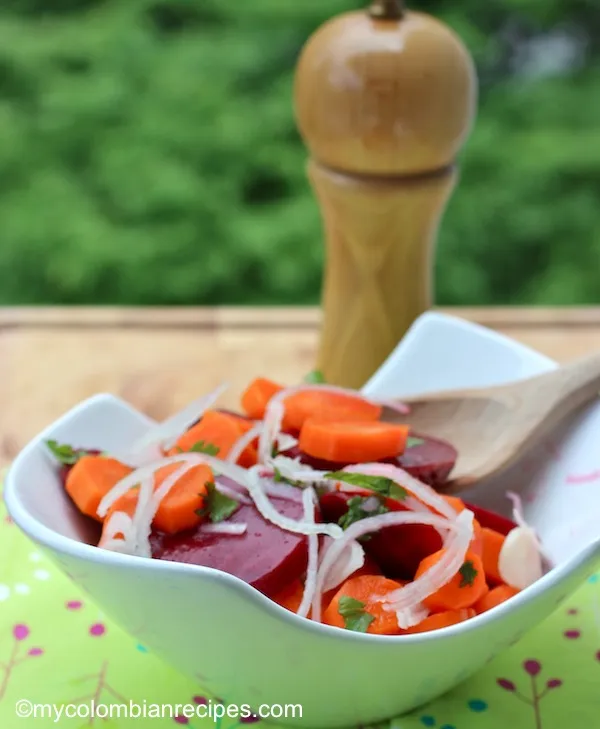 Zdjęcie Ensalada de remolacha y zanahoria: receta fácil y saludable para ti