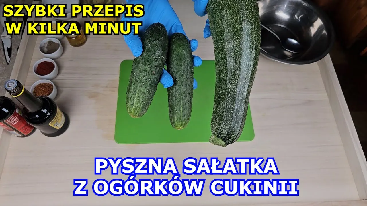 Zdjęcie Jak zrobić sałatkę z cukinii? Proste przepisy, które zachwycą smakami