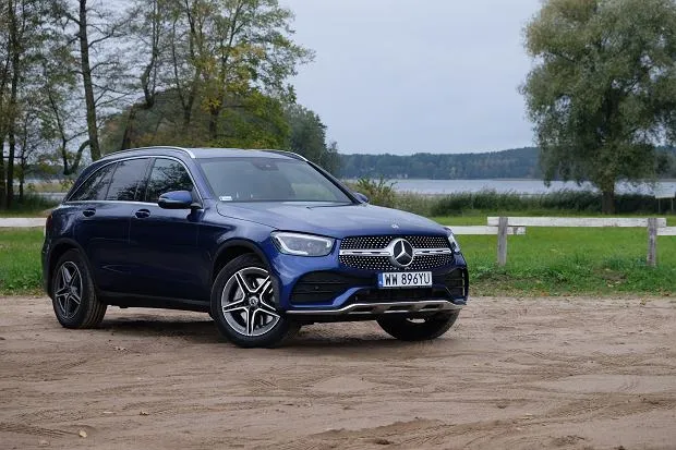 Zdjęcie Mercedes GLC 200 4MATIC – szczegółowe informacje o wydajności i cenach