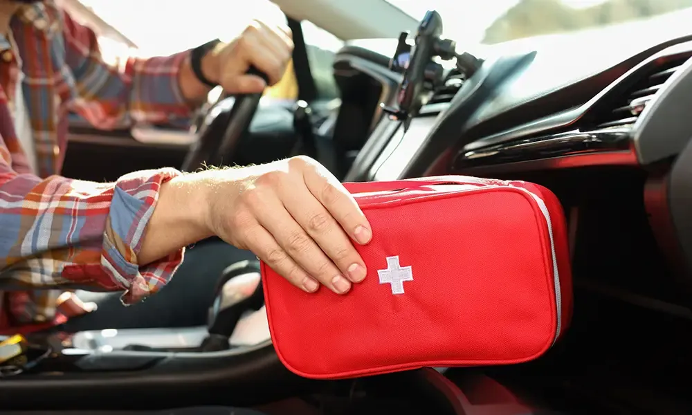 Zdjęcie Gdzie powinna znajdować się apteczka pierwszej pomocy, by była zawsze pod ręką?