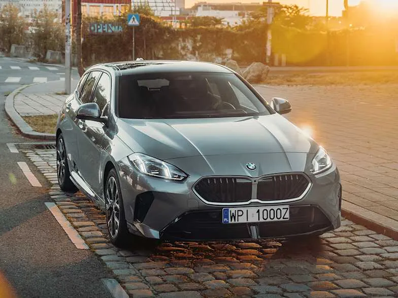 Zdjęcie BMW na sprzedaż: Najlepsze oferty nowych i używanych modeli