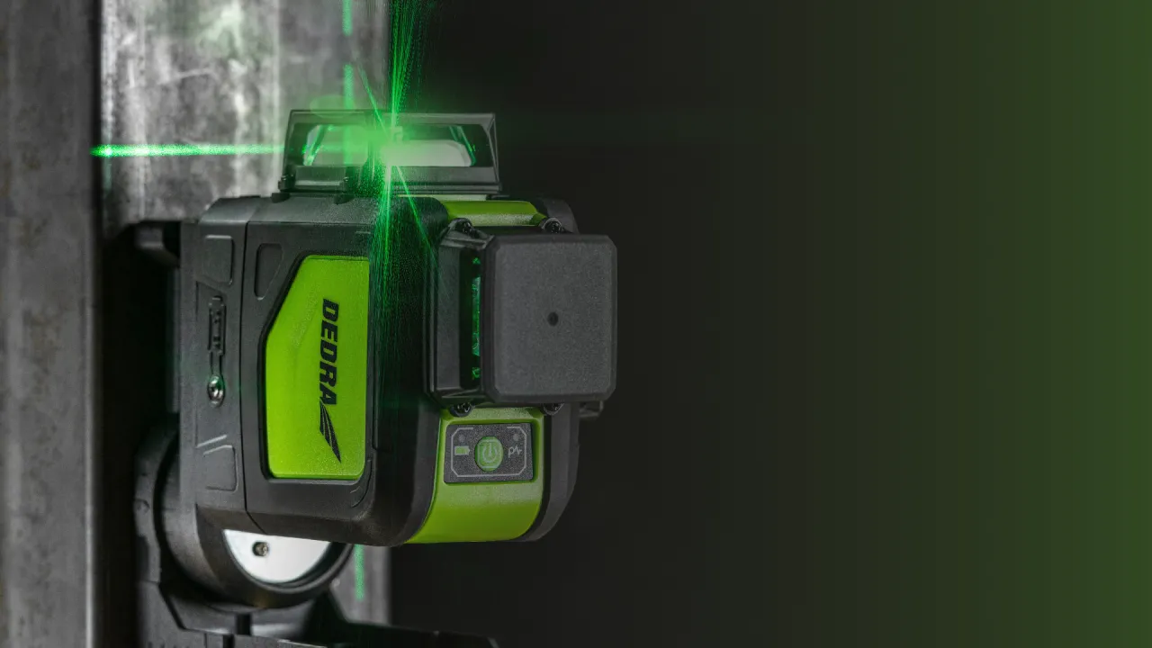 Zdjęcie Najlepsza poziomica laserowa do sufitów podwieszanych – uniknij błędów montażu