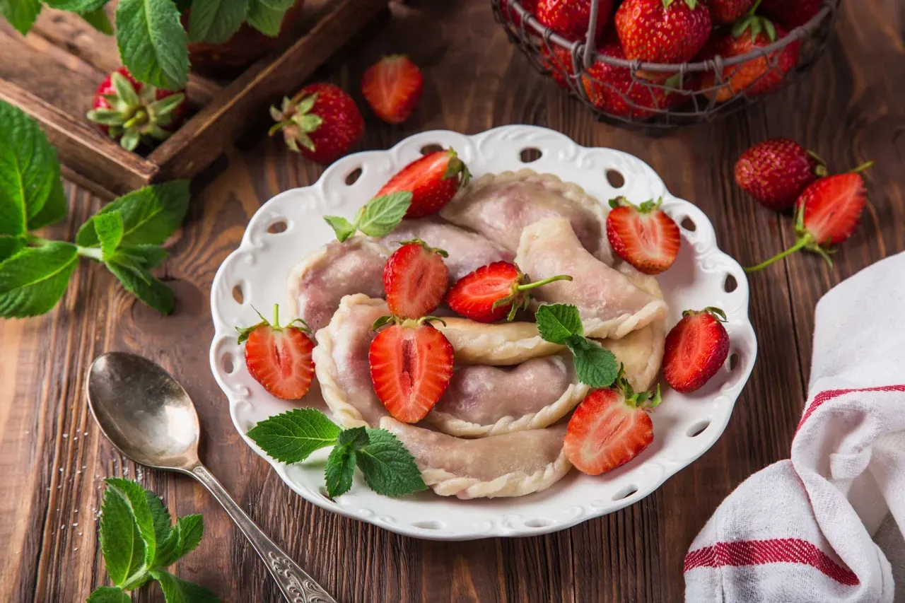 Zdjęcie Ile kalorii ma pierogi? Zaskakujące wartości kaloryczne różnych rodzajów