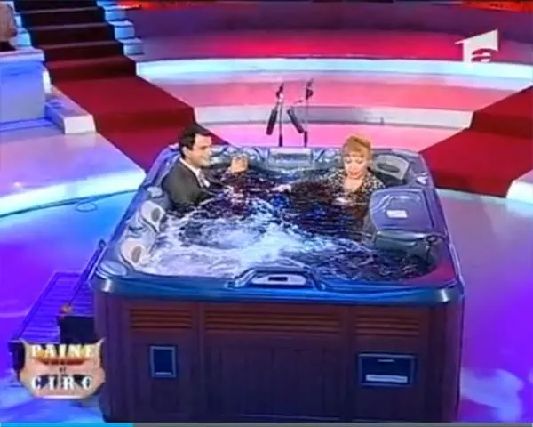 Zdjęcie Jak się pisze jacuzzi? Poznaj poprawną formę i wymowę tego słowa