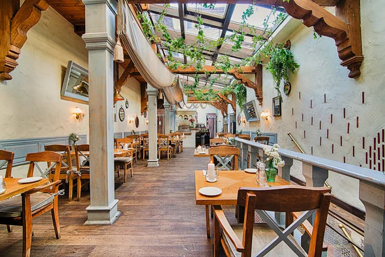 Zdjęcie Najlepsze restauracje dla rodzin z dziećmi w Krakowie: Top 7