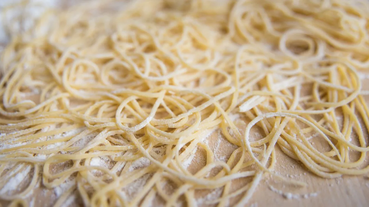 Zdjęcie Prosty przepis na spaghetti carbonara od Ani Gotuje, który zachwyca