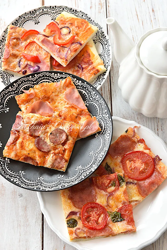 Zdjęcie Przepis na ciasto na pizzę na dużą blachę - idealne dla rodziny