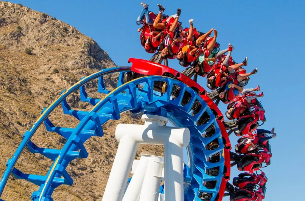 Zdjęcie Parques de atracciones en Espa&ntilde;a: Tu gu&iacute;a experta para una visita inolvidable
