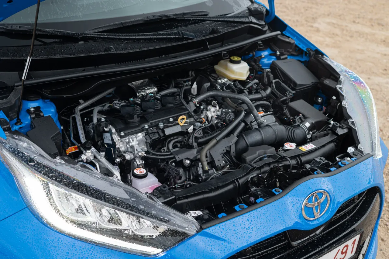 Zdjęcie Ile kosztuje Toyota Yaris Hybrid? Poznaj ceny i wersje samochodu