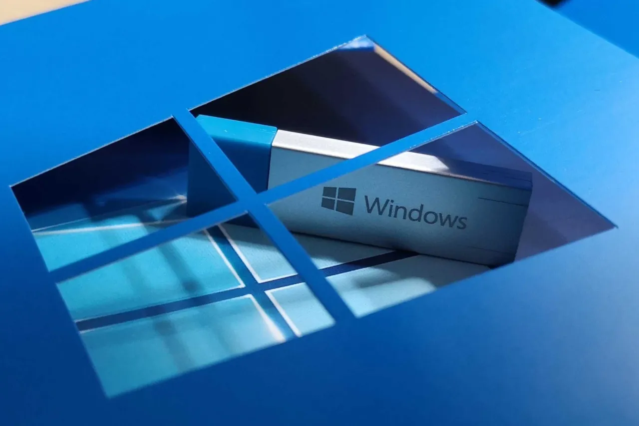 Zdjęcie Jak zainstalować Windows 10 z pendrive w BIOS - proste kroki bez błędów