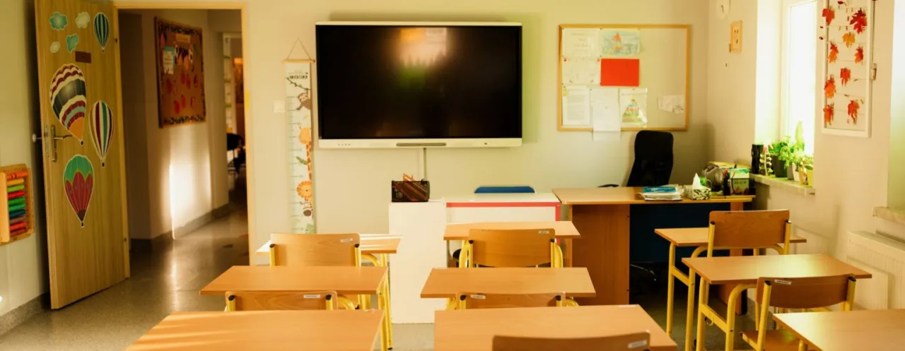 Zdjęcie Czym jest szkoła integracyjna? Zalety, rekrutacja i różnice w porównaniu do tradycyjnej