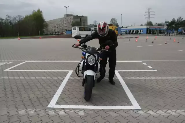 Zdjęcie Test na prawo jazdy kat. A1: Jak zdać za pierwszym razem?