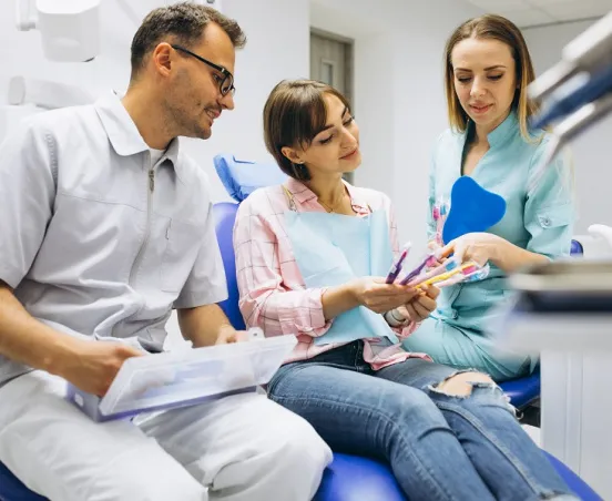 Zdjęcie Czym się różni dentysta od stomatologa? Zaskakujące różnice w praktyce