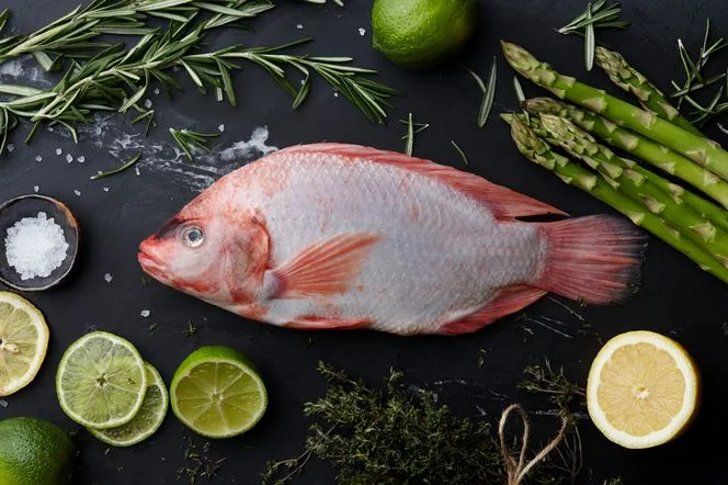 Zdjęcie Pochodzenie ryby tilapia: naturalne środowisko i miejsca hodowli