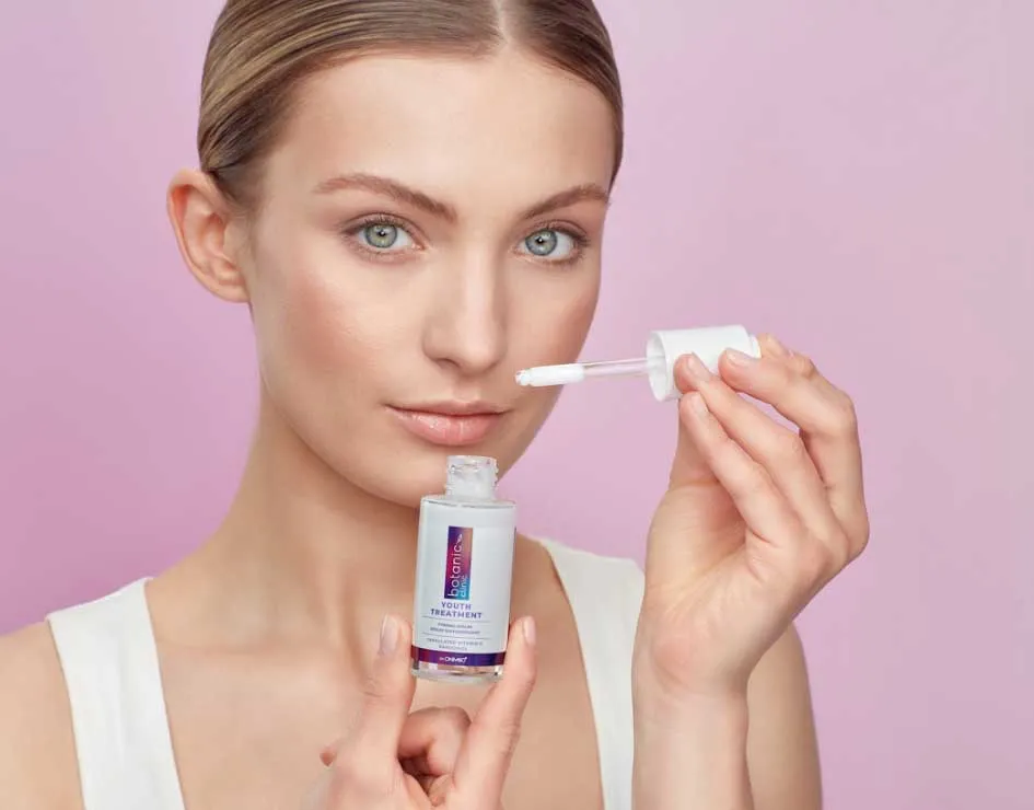 Zdjęcie Jakie serum na noc wybrać? Najlepsze serum nocne dla każdego typu cery i korzyści
