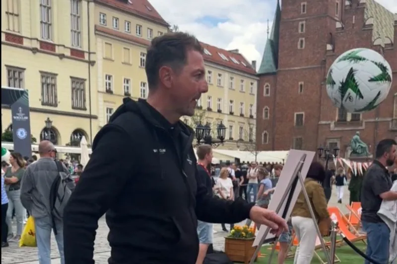 Zdjęcie Jerzy Dudek statystyki: Niezapomniane osiągnięcia bramkarza w futbolu
