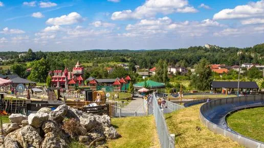 Zdjęcie Ogrodzieniec atrakcje - odkryj ukryte skarby i niezapomniane miejsca