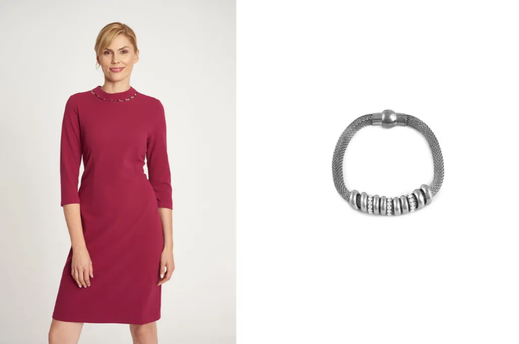 Zdjęcie Jaka biżuteria do bordowej sukienki? 7 porad na idealny look