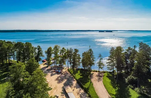 Zdjęcie Jezioro Mąkowarskie: atrakcje, plaże i tajemnice przyrody, które warto poznać
