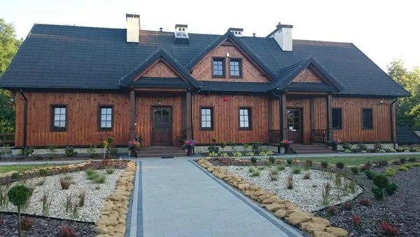 Zdjęcie Gdzie zjeść w Susiec? Odkryj najlepsze restauracje i smaki