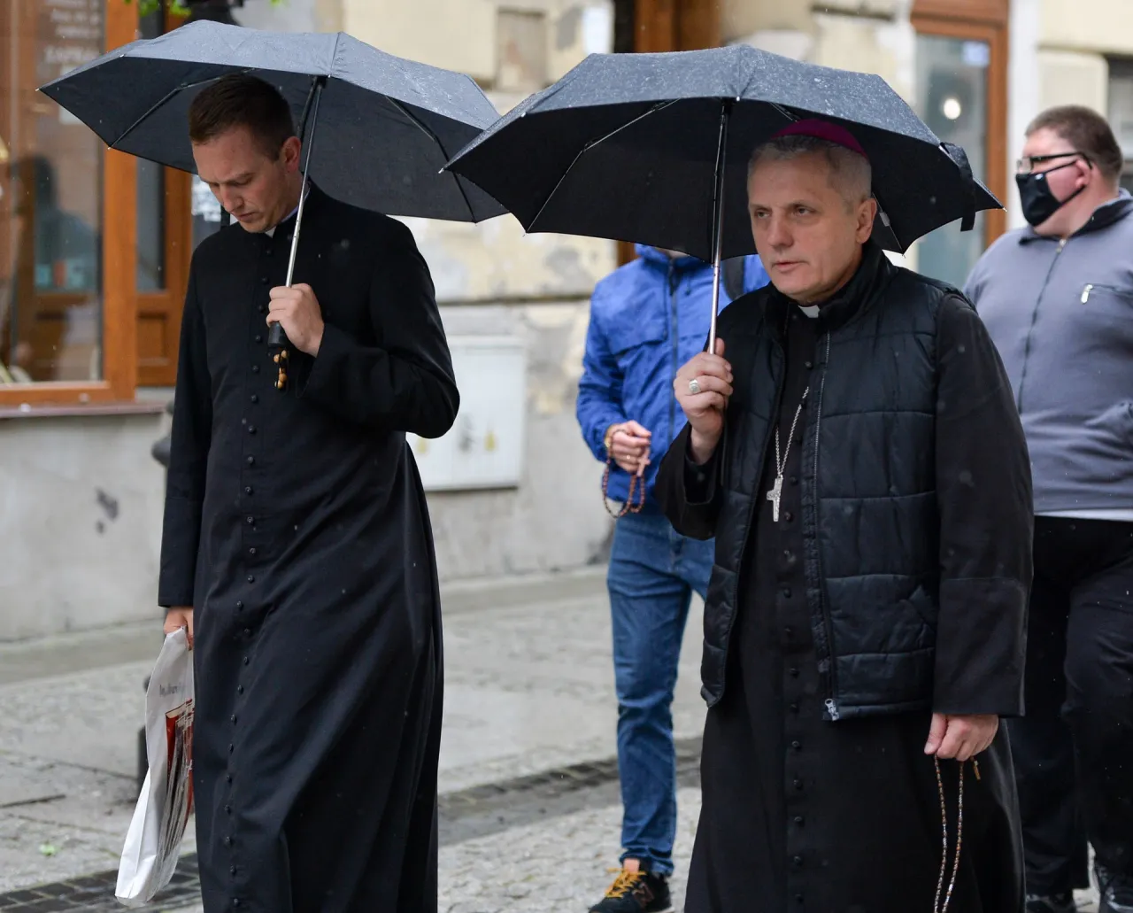 Zdjęcie Ile trwa różaniec w kościele? Zaskakująco różne czasy trwania modlitwy