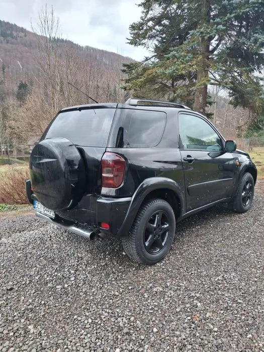 Zdjęcie Toyota w meksykańskim krajobrazie: najlepsze samochody na pustynne drogi