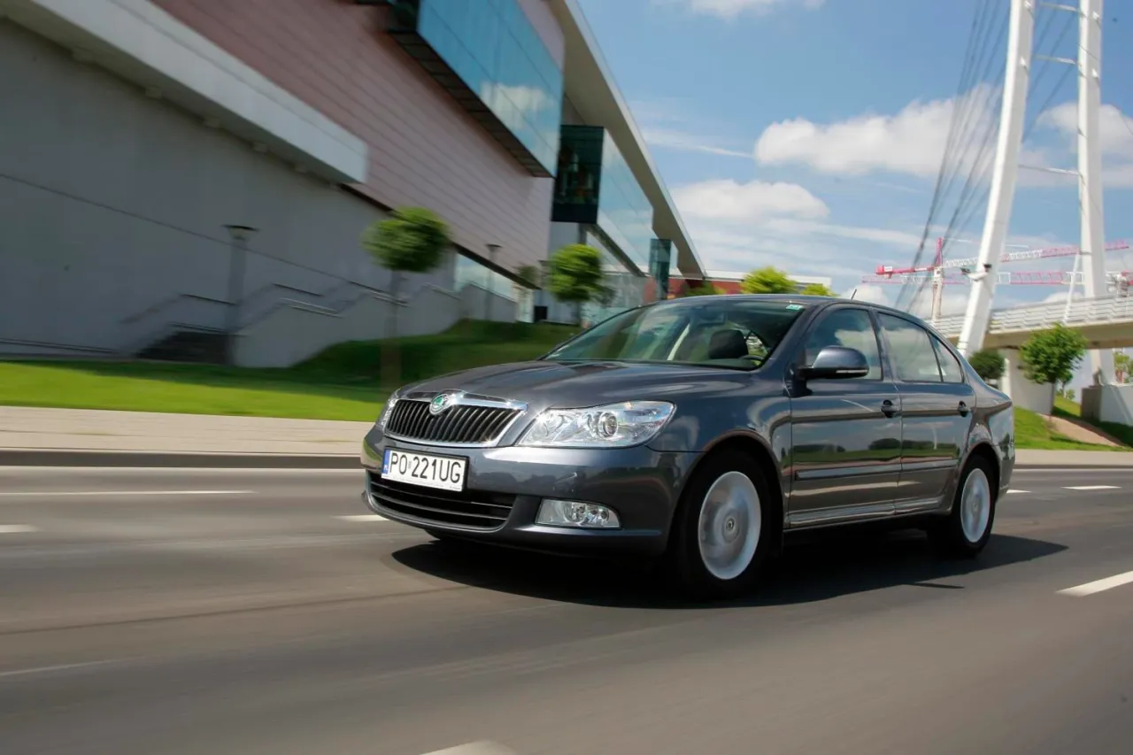 Zdjęcie Skoda Octavia 2 jaki silnik - poznaj najlepsze opcje i uniknij problemów