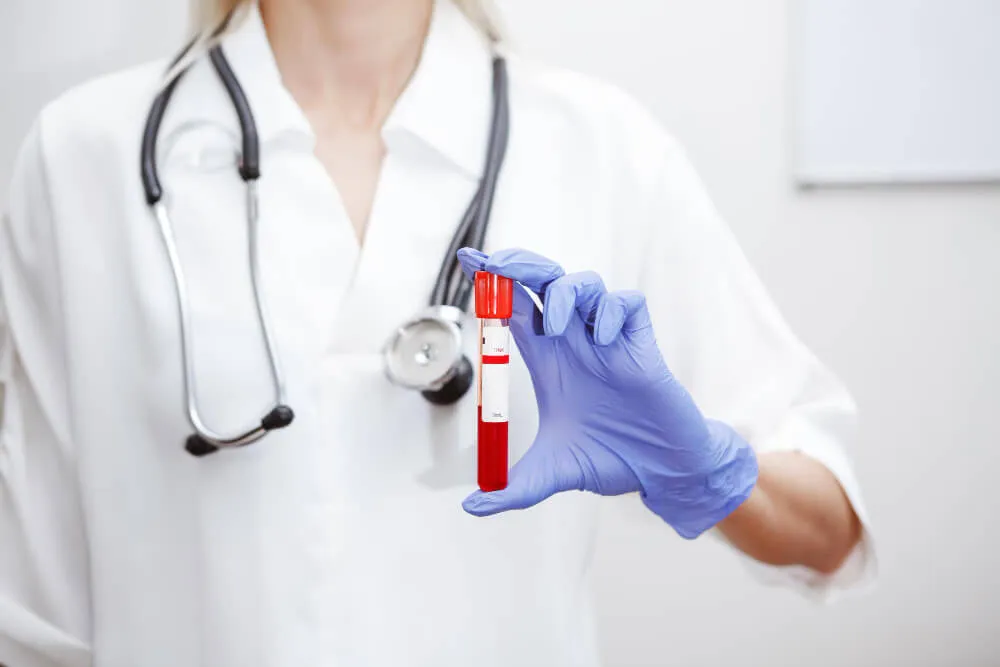 Zdjęcie Jak się bada hormony? Kluczowe informacje o badaniach hormonalnych