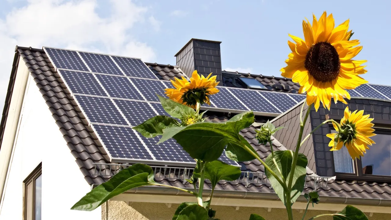 Zdjęcie Fotowoltaika ile prądu? Sprawdź, ile energii możesz uzyskać!