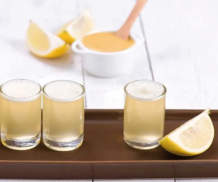Zdjęcie Jak przygotować kolano pszczoły drink – idealny przepis na lato