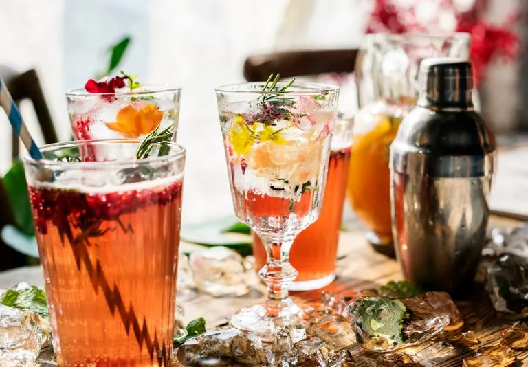 Zdjęcie Jak zrobić drinka bezalkoholowego, który zaskoczy Twoich gości?