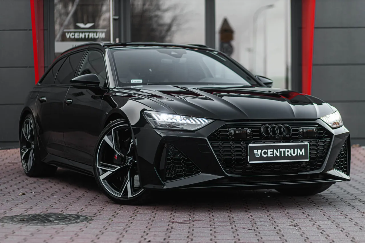 Zdjęcie Audi RS6 w zieleni: Nietypowy kolor dla sportowego modelu