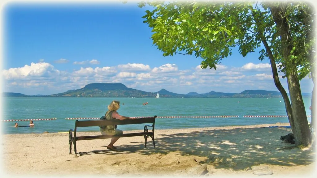 Zdjęcie Węgry Balaton - Spotkanie z błękitnym pięknem na wakacjach w sercu Europy