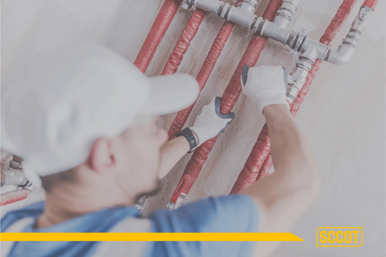 Zdjęcie Ile kosztuje godzina pracy hydraulika? Sprawdź ceny i porady
