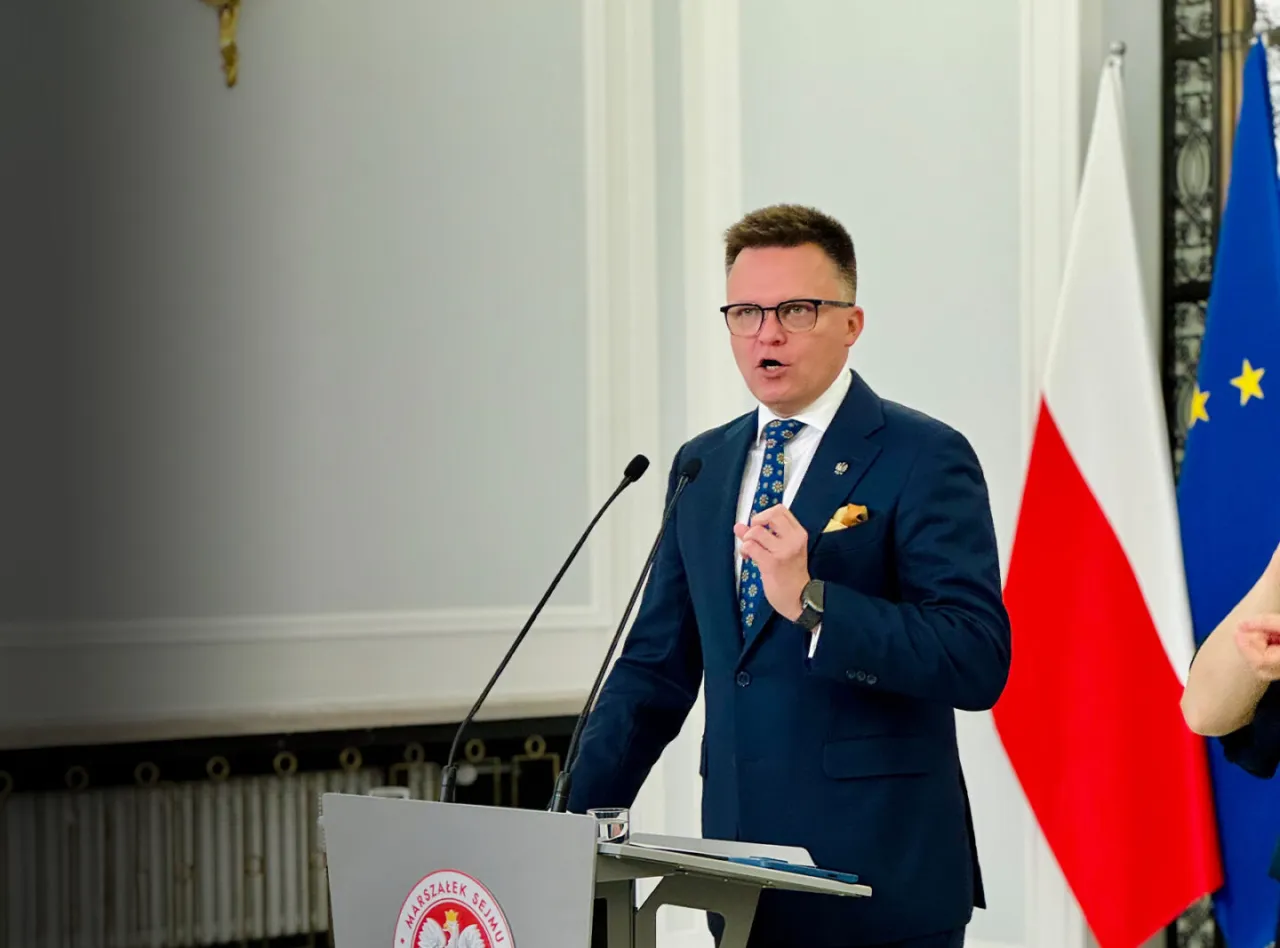Zdjęcie Hołownia jaka partia? Poznaj ideologię i plany Polska 2050