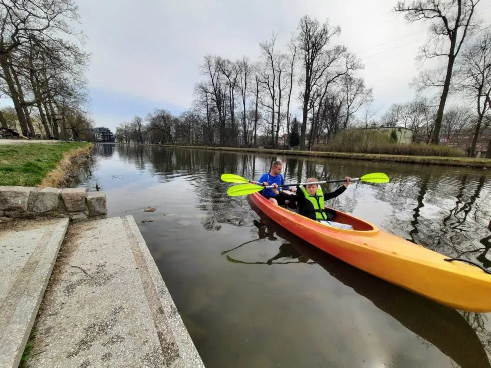 Zdjęcie Spływy kajakowe Bydgoszcz: Trasy, wypożyczalnie i praktyczny poradnik