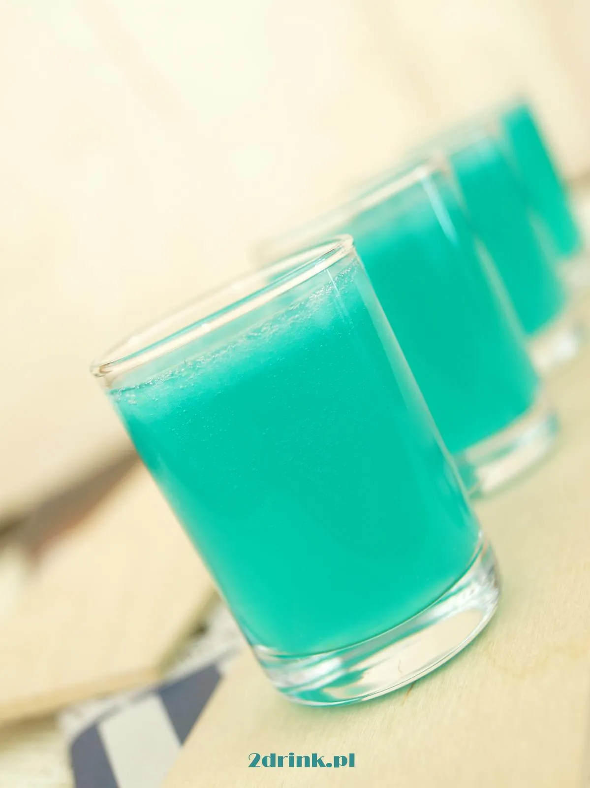 Zdjęcie Kamikaze drink - poznaj przepisy i sekrety idealnego smaku