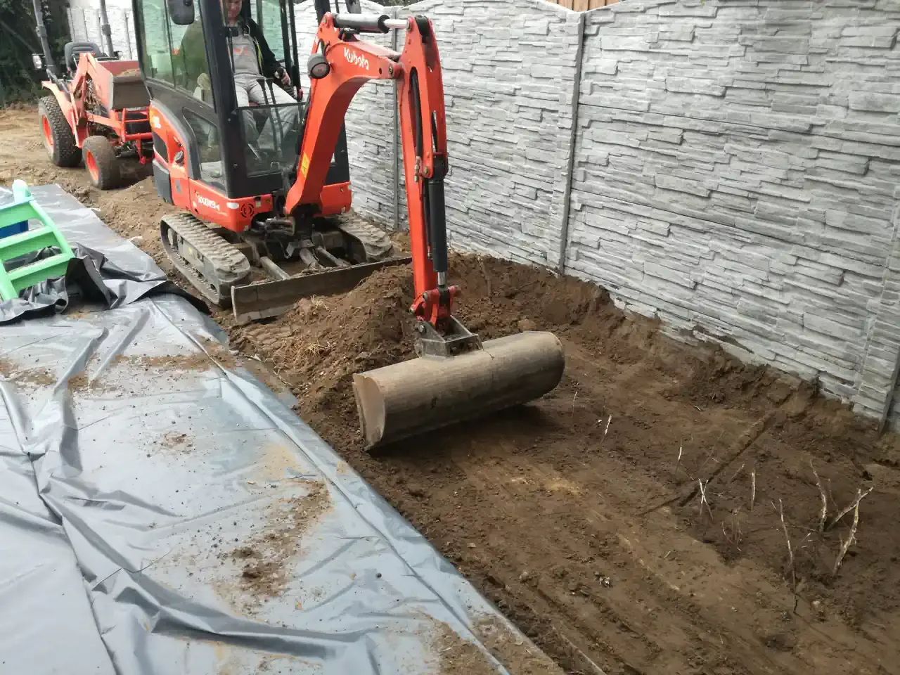 Zdjęcie Ile można nawieźć ziemi na działkę bez ryzyka naruszenia przepisów