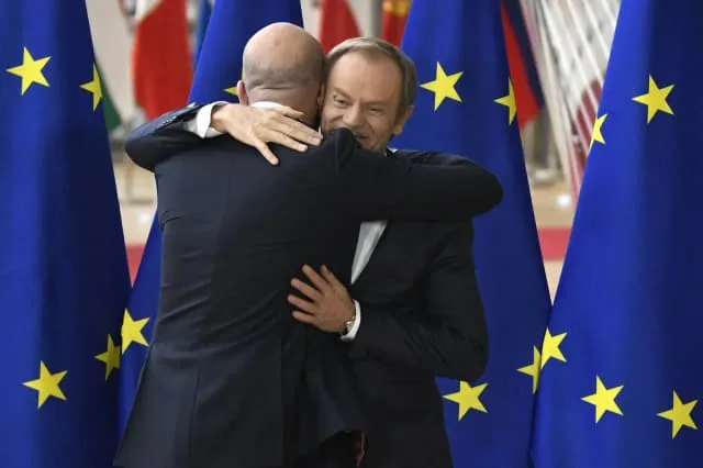 Zdjęcie Kim jest Tusk w UE i jak jego doświadczenie wpływa na Polskę?