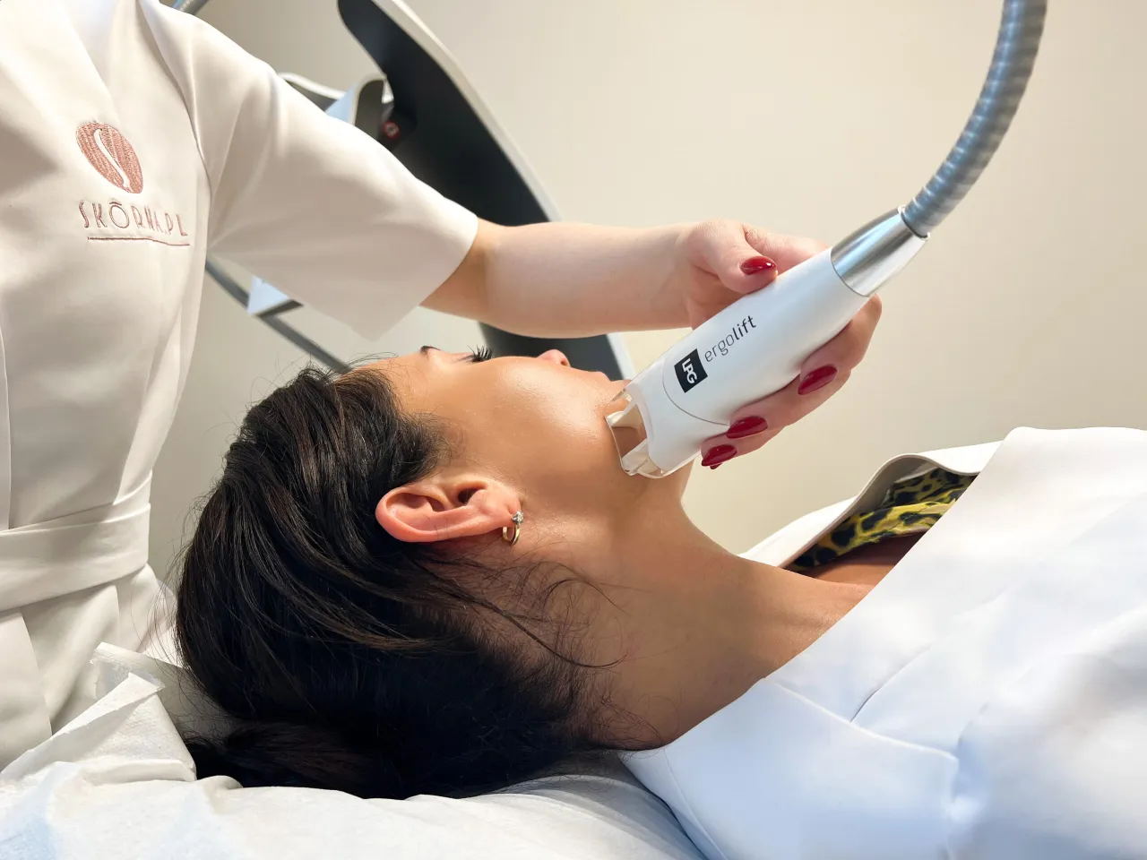 Zdjęcie Endermologia twarzy jak często? Sprawdź, by uniknąć rozczarowania
