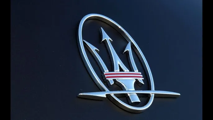 Zdjęcie Jak wygląda znaczek Maserati? Historia i znaczenie trójzębu