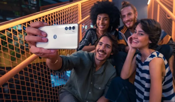 Zdjęcie Motorola E32s recenzja: czy naprawdę warto go kupić?