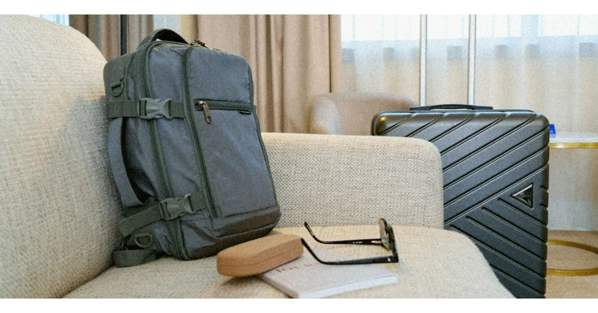 Zdjęcie Jak spakować walizkę kabinową, aby uniknąć problemów na lotnisku