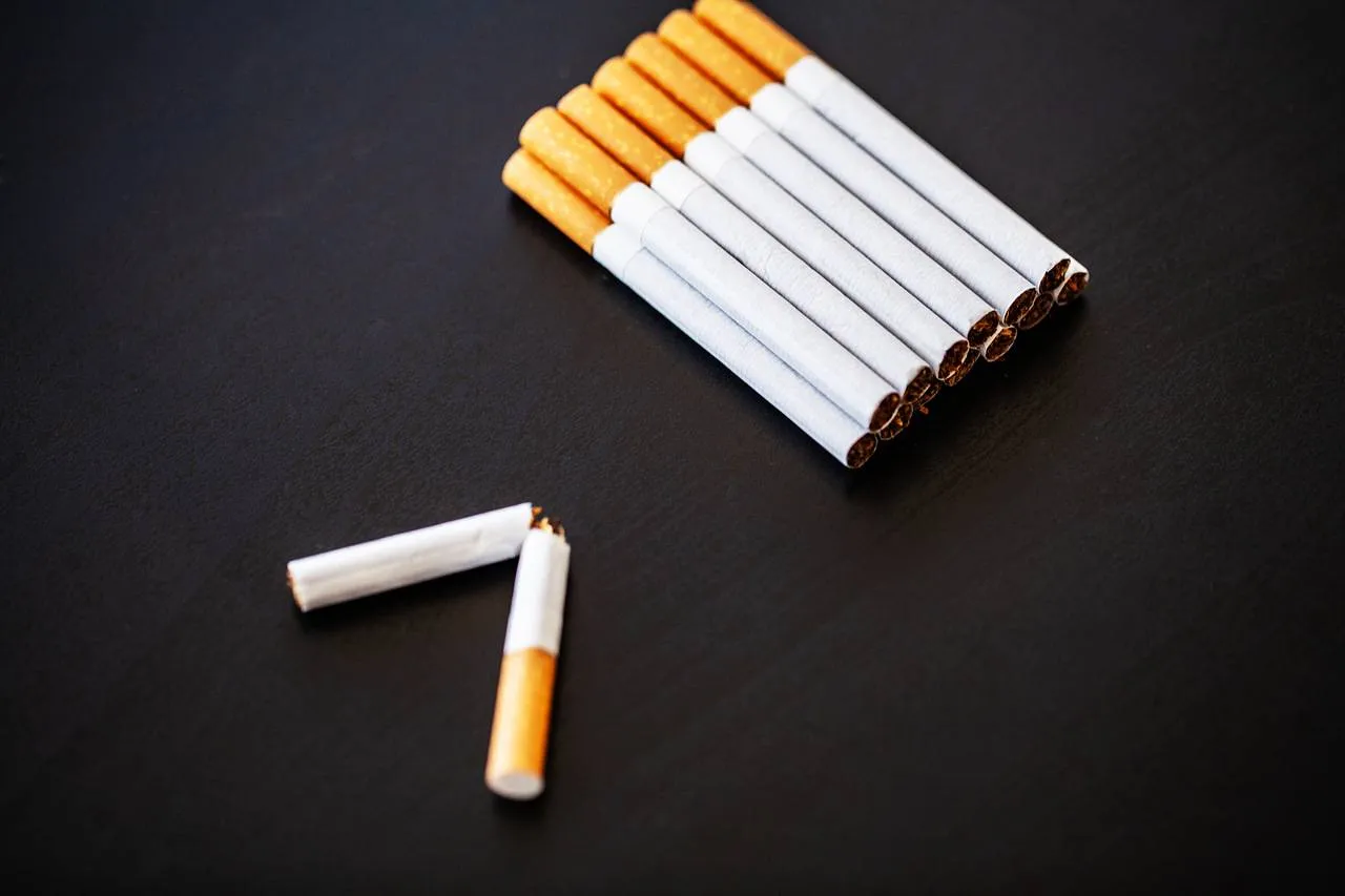 Zdjęcie Czy można palić po wizycie u dentysty? Poznaj ryzyka i zalecenia