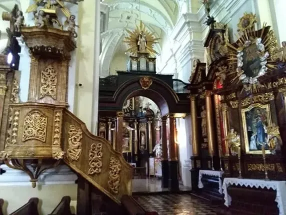 Zdjęcie Sanktuarium Siepraw: Historia, znaczenie i pielgrzymki do relikwii