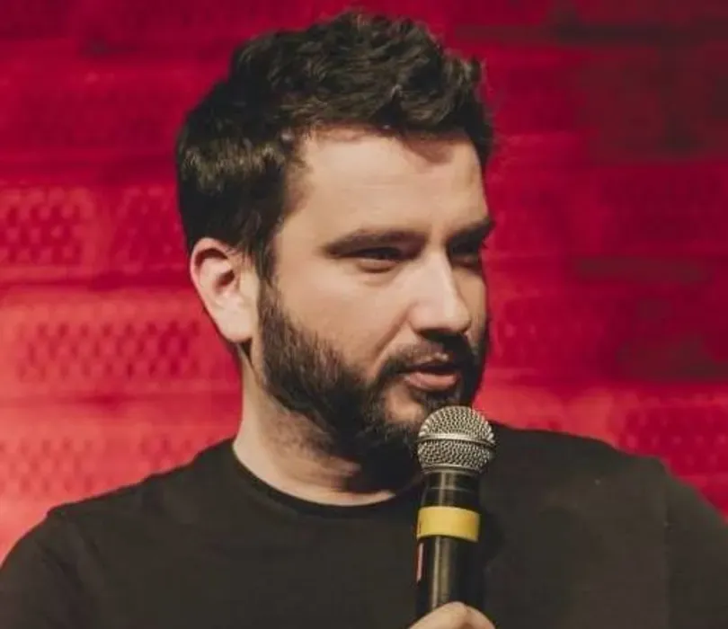 Zdjęcie Karol Modzelewski stand up - poznaj jego najlepsze występy komediowe