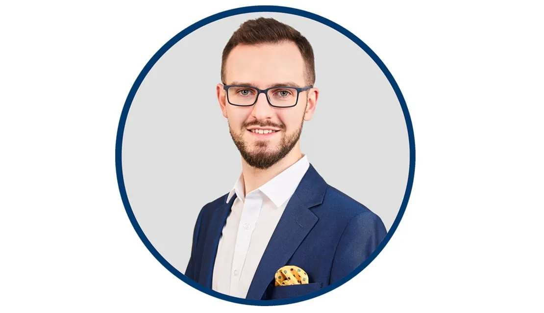 Zdjęcie Kto opłaca notariusza przy sprzedaży działki? Zaskakujące fakty!