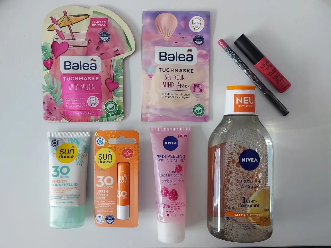 Zdjęcie dm Kosmetik f&uuml;r Teenager: Dein Guide f&uuml;r reine Haut &amp; nat&uuml;rliche Looks