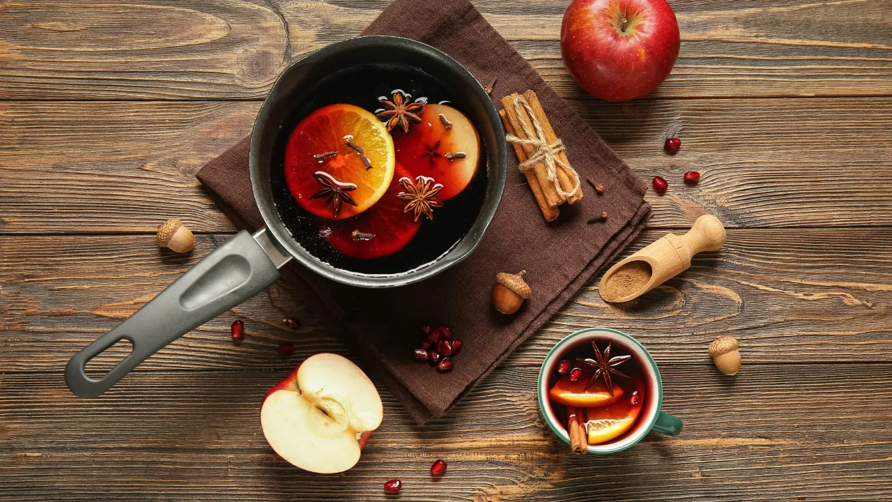 Zdjęcie Co to jest grzaniec? Odkryj sekrety tego aromatycznego napoju