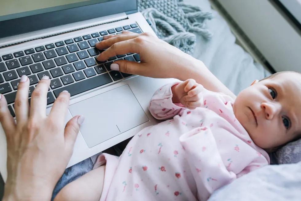 Zdjęcie Ile wynosi zasiłek dla samotnej matki? Sprawdź, co możesz otrzymać